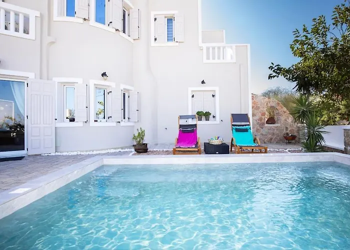 Selenophile With Heated Pool فيلة