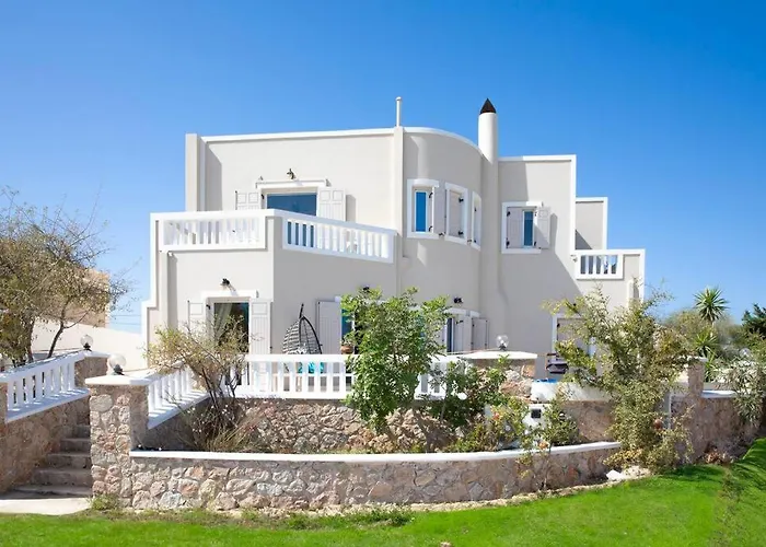 Selenophile With Heated Pool * Monolithos